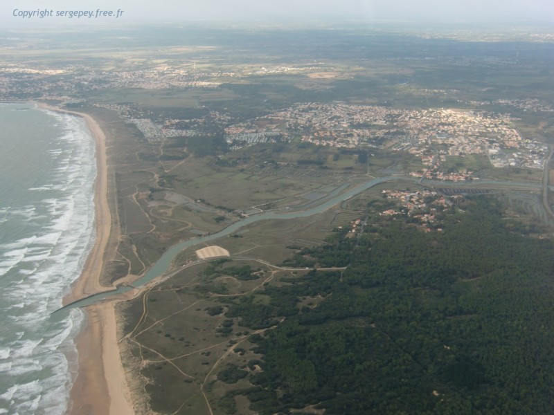Côte Ouest - Entre Les sables d'Olonne et St Gilles Croix de vie_C - 081011.JPG